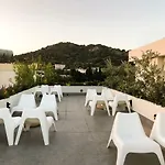 Hotel Guemuesluek