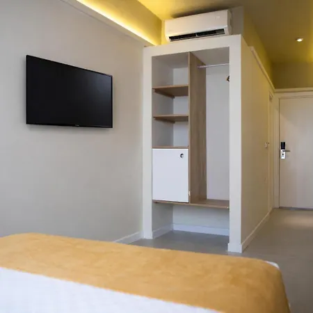 Guemuesluek Hotel 3*